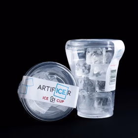 Artificer - Ice Cup - poharas jég - jég pohárban - jég pohár - jég rendelés, jég kiszállítás, jég vásárlás, jégkocka, kézműves jég, koktéljég, kockajég, zúzott jég, darált jég, jéggyártó, jégkészítő, jég házhozszállítás Budapest